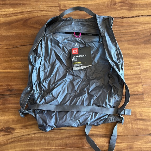 Under Armour Backpack - Picture 2 of 5